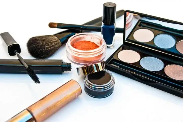 Główne zdjęcie - 5 sposobów na przechowywanie kosmetyków