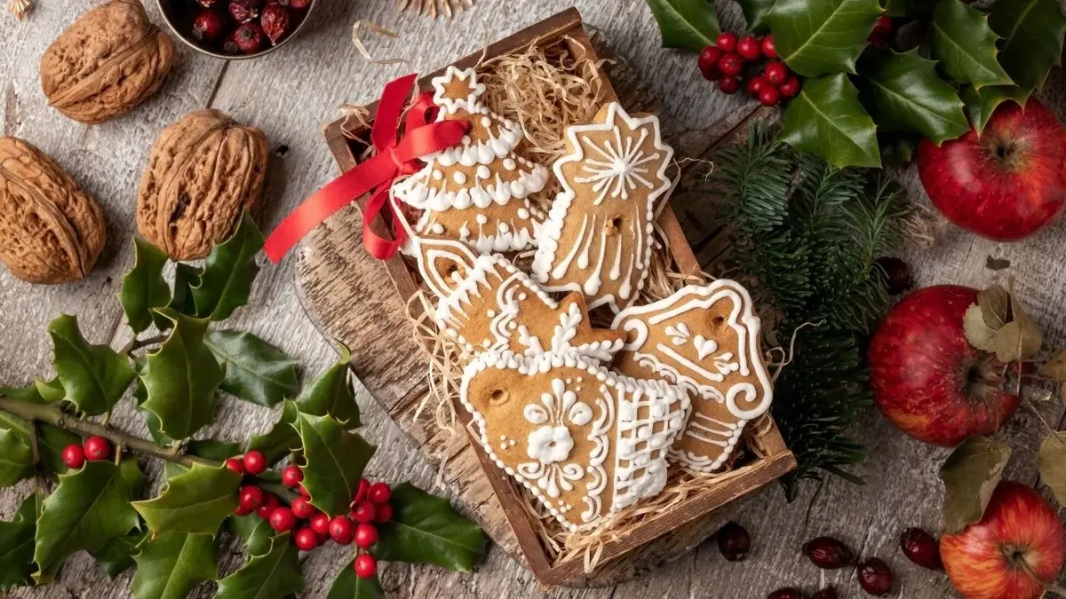 Główne zdjęcie - Pierniczki korzenne. Jak przygotować aromatyczne świąteczne ciasteczka?