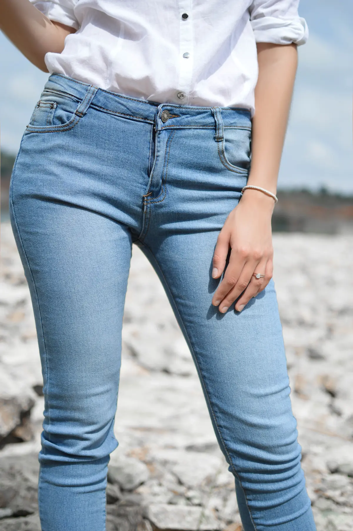Jak dobrać idealne jeansy? Garść przydatnych pomysłów