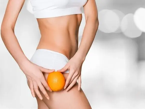 Jak zwalczyć skórkę pomarańczową?