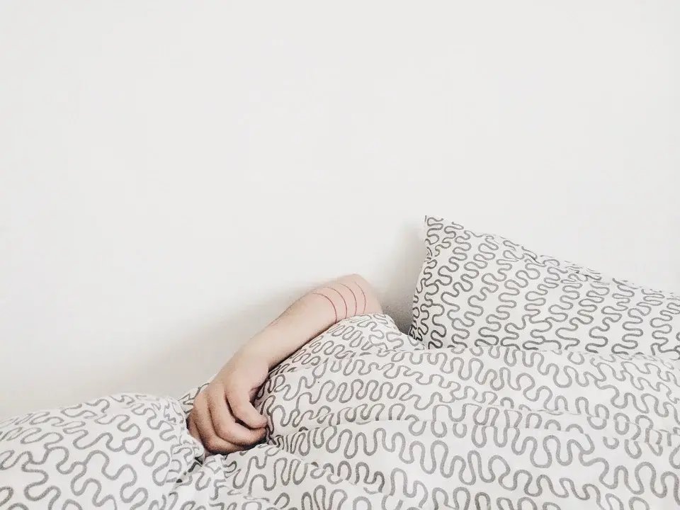 13 sposobów, które pomogą Ci zasnąć w 5 minut!
