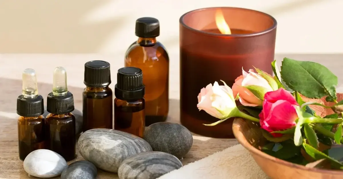 Aromaterapia - olejki eteryczne, świeca zapachowa i kamienie