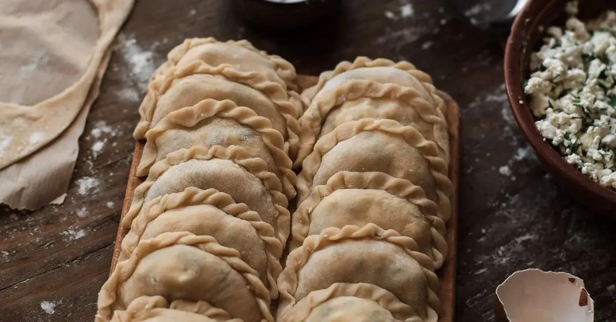 Główne zdjęcie - Przepis na czekoladowe pierogi na słodko. To danie nie tylko dla dzieci!