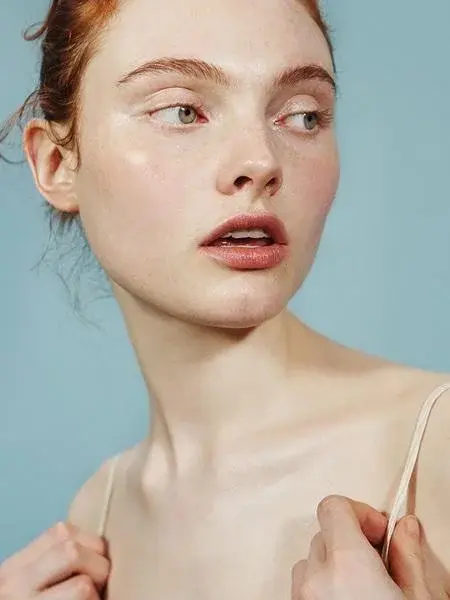 Olejek do pielęgnacji twarzy - naturalny wielofunkcyjny kosmetyk