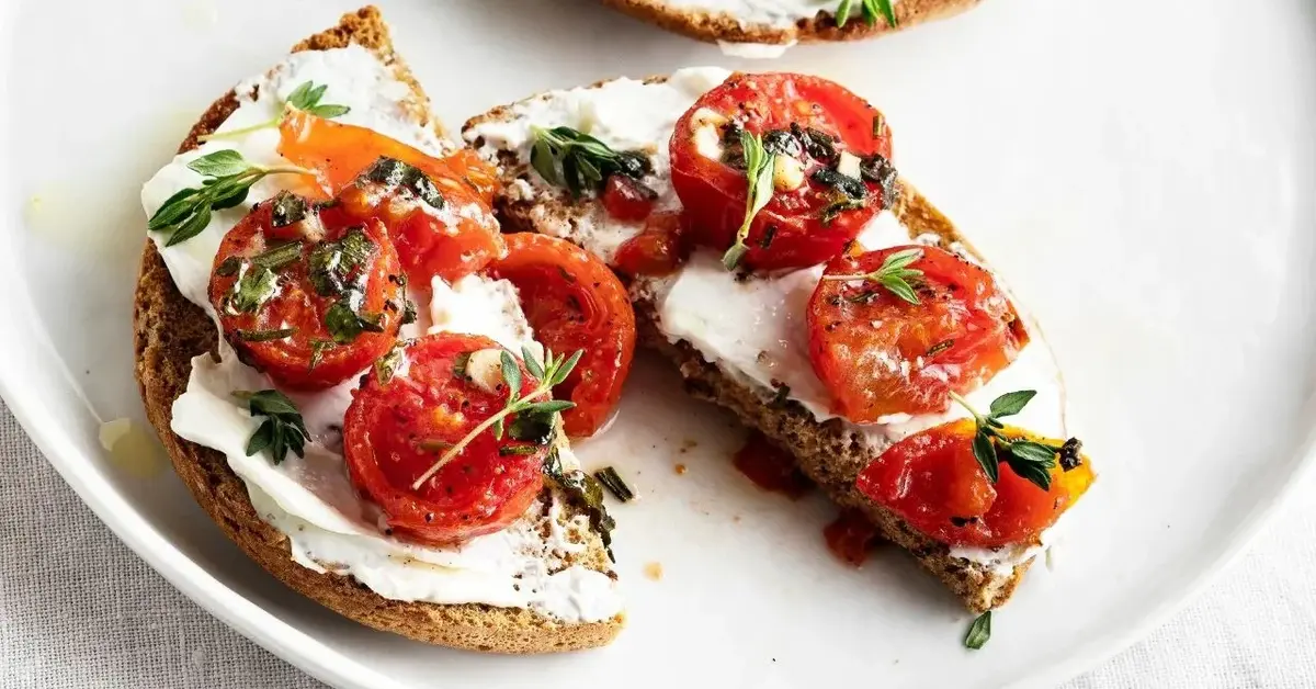 Główne zdjęcie - Crostini z aromatycznymi ziołami. Włoska przystawka na każdą okazję!