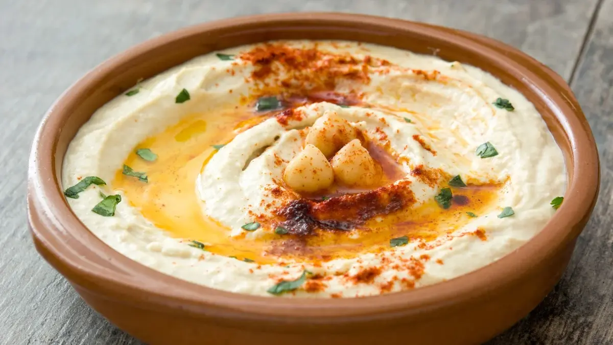 hummus z papryką cieciorką