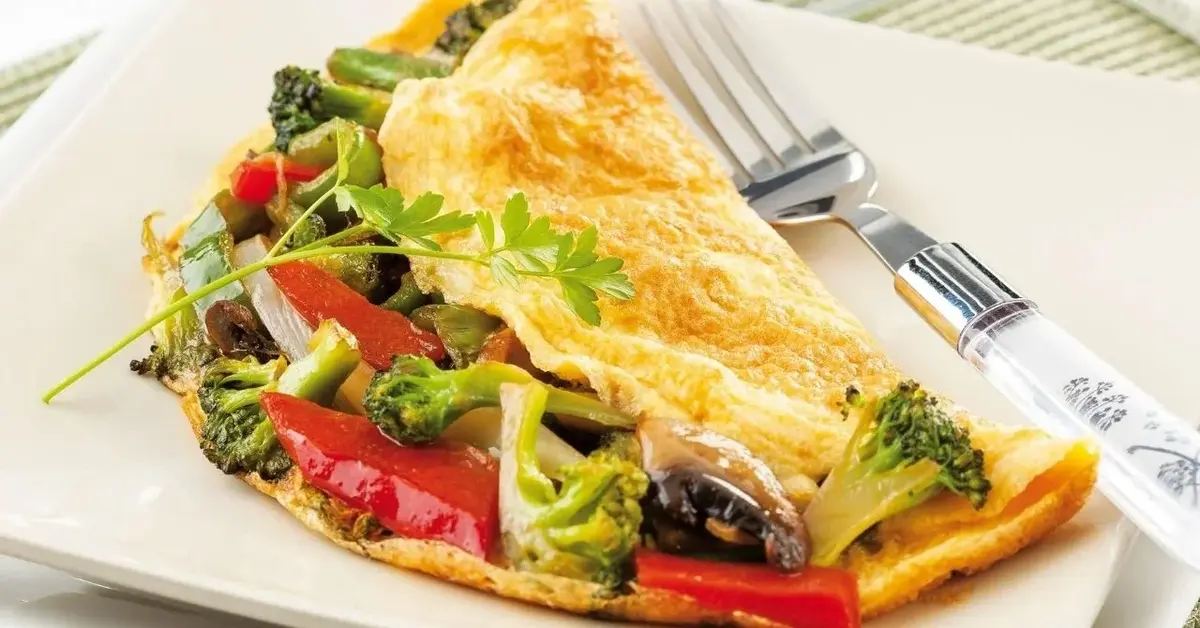 Główne zdjęcie - Omlet z brokułami - pyszny przepis na #fit obiad w 15 minut