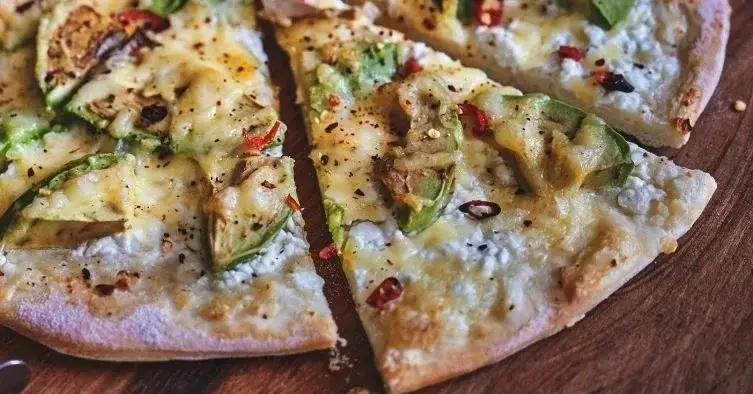 Główne zdjęcie - Wysokobiałkowa pizza po treningu. Łap przepis!