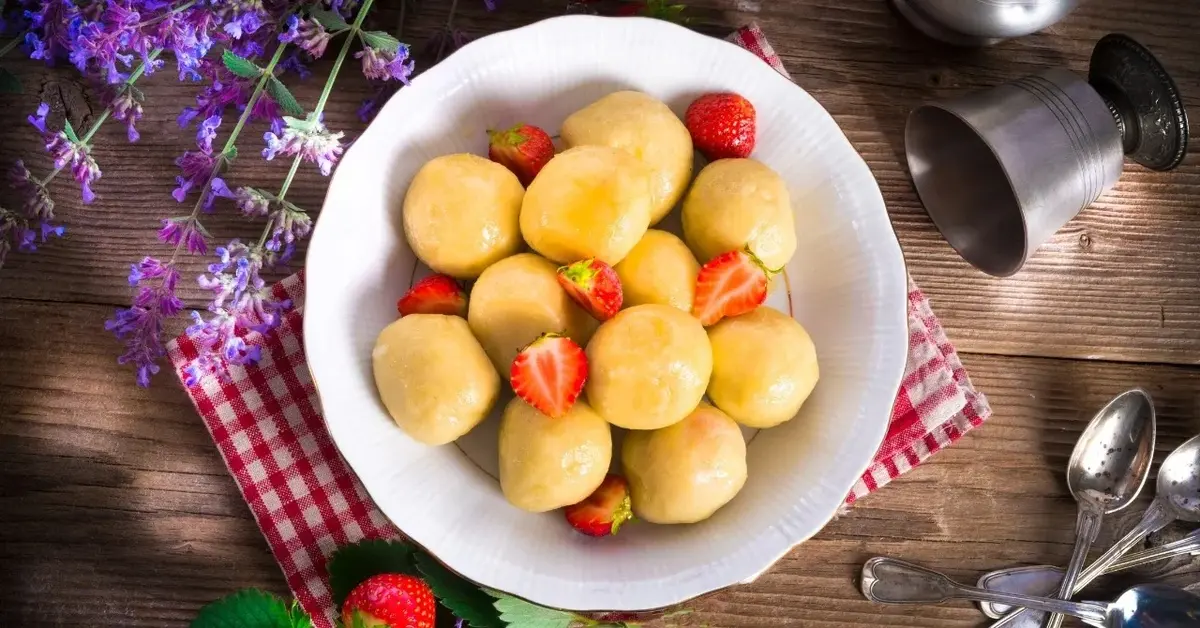 ciasto na knedle bez ziemniaków