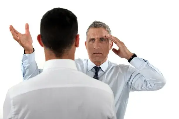 Jak akceptować krytykę w pracy?