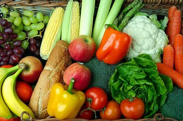 10 zalet jedzenia owoców i warzyw