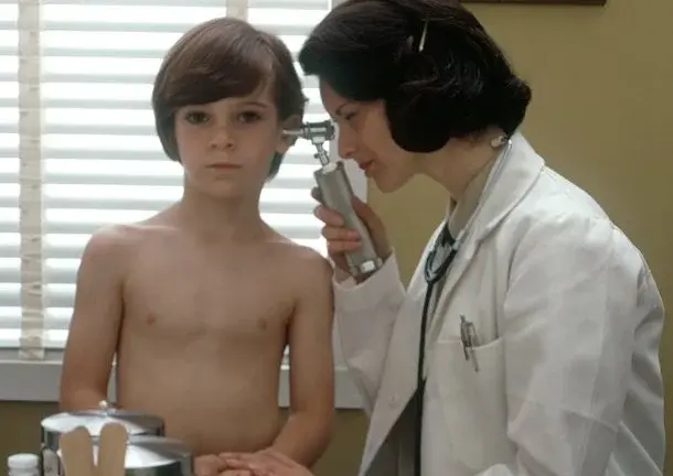 Jak pokonać strach dziecka przed wizytą w gabinecie lekarskim