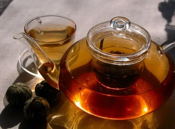 10 pozytywów picia zielonej herbaty