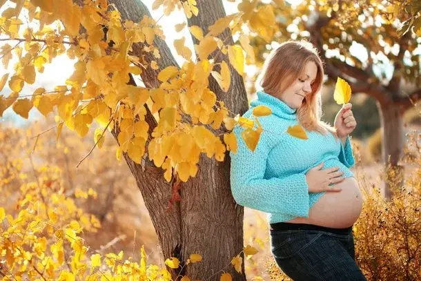 Główne zdjęcie - Piękna mama w ciąży. Jak dbać o siebie w czasie ciąży?