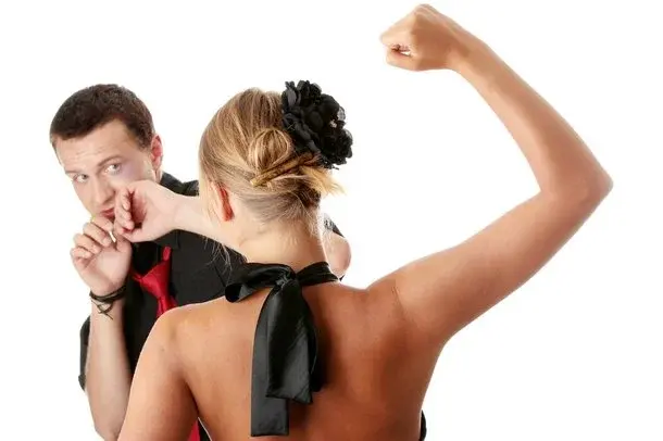 Tabu - kobiety, które biją mężczyzn