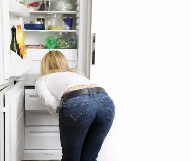 Jak radzić sobie z uczuciem głodu w trakcie diety odchudzającej? 8 rad