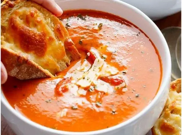 Przepyszna zupa krem z marchwi