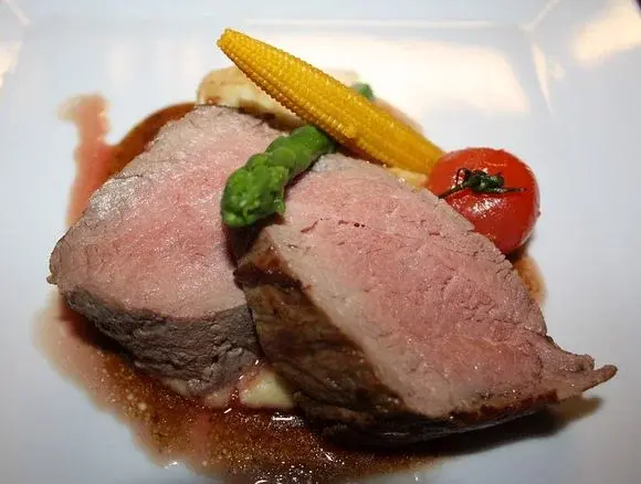 Jak kupić i rozpoznać świeże mięso?