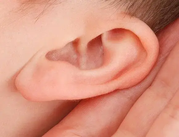 Główne zdjęcie - Co zrobić, kiedy boli ucho?
