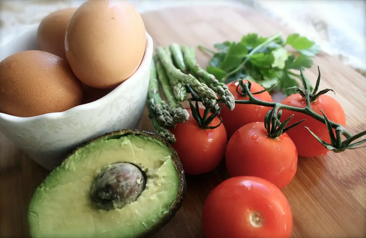 Dieta wysokotłuszczowa – przewrót w dietetyce