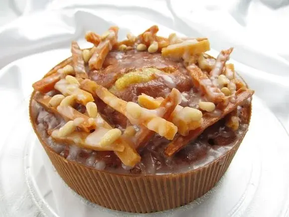 Przepis na jesienne ciasto chałwowo-jabłkowe