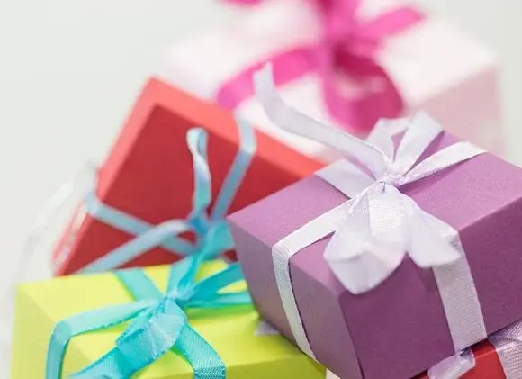 Co zrobić z nietrafionym prezentem świątecznym?