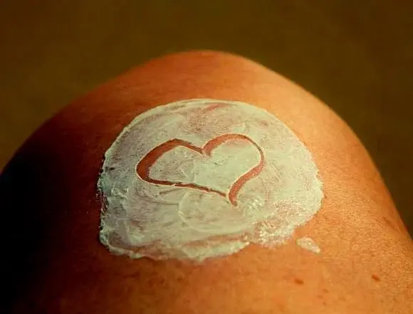 6 prostych trików, które pomogą Ci w pielęgnacji ciała i włosów