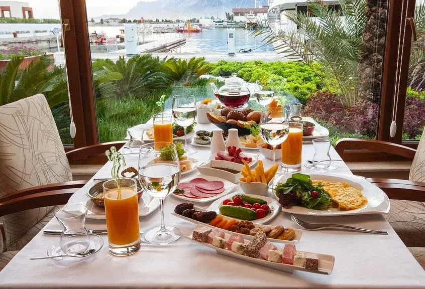 Domowe sposoby na niestrawność i poprawę trawienia