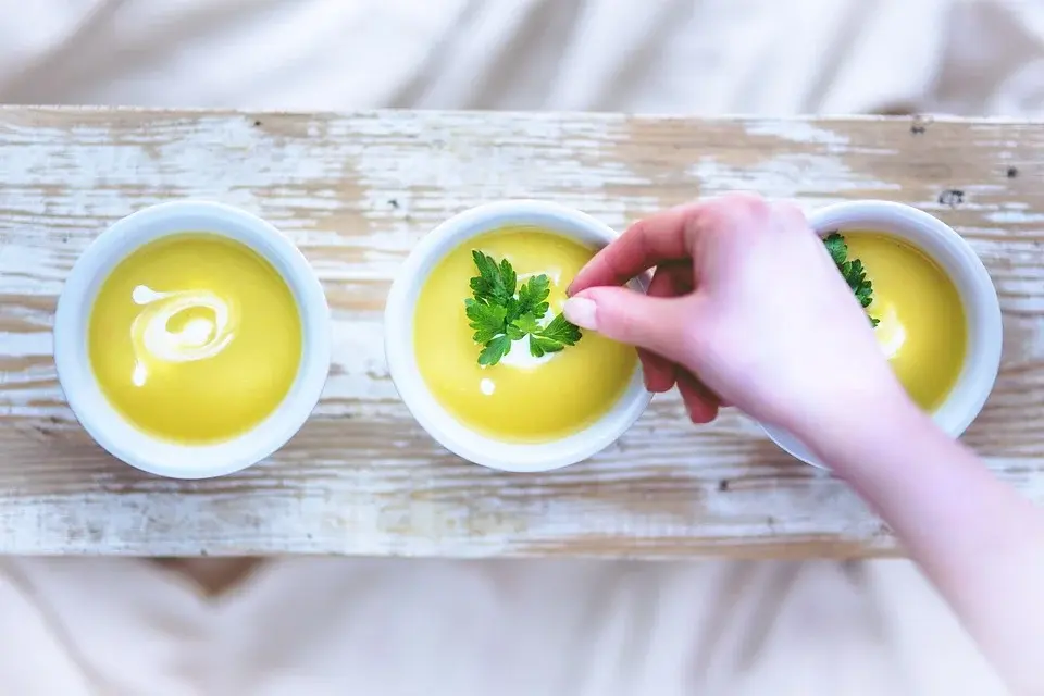 Przepis na aromatyczną kremową zupę z selera