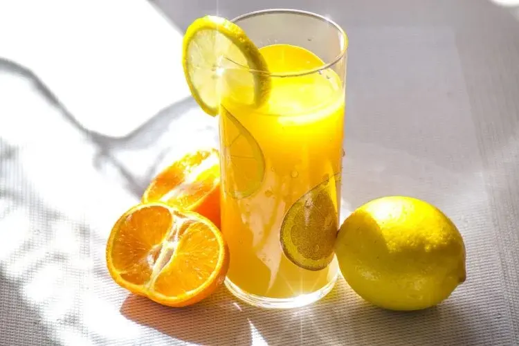 fruit-juice-1332072_1280