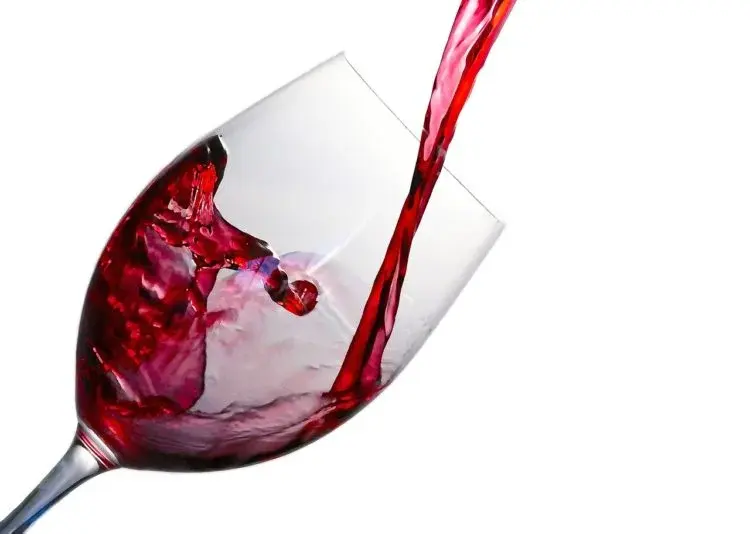 Jak degustować wino w restauracji? Krótka lekcja savoir-vivre’u