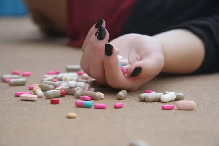 Leki antydepresyjne - działanie, zastosowanie, skutki uboczne. Co warto wiedzieć o lekach na depresję?