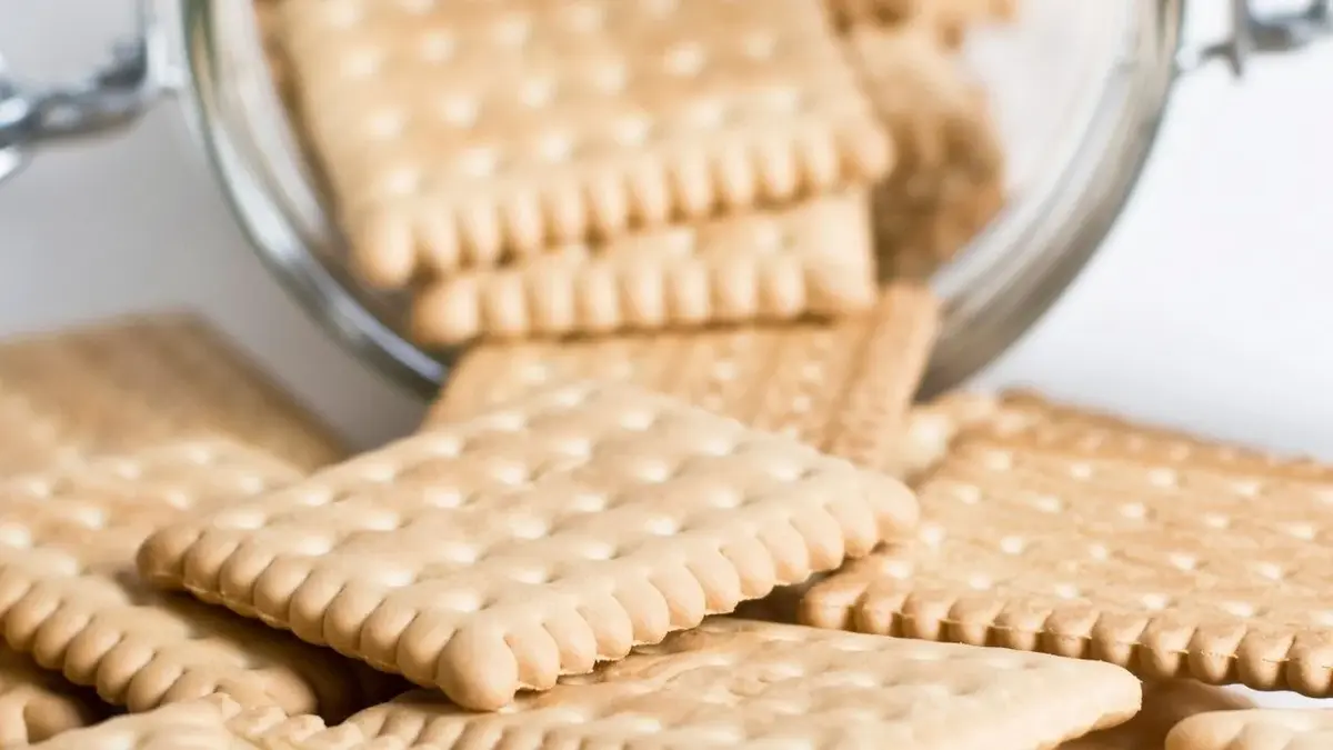 ciasto bez pieczenia z herbatnikami