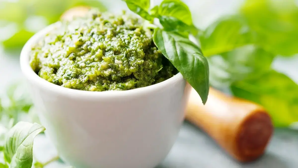 pesto z orzechami nerkowca