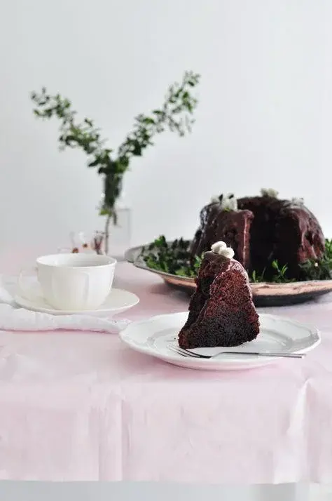 Babka wielkanocna - przepis na tradycyjne świąteczne ciasto