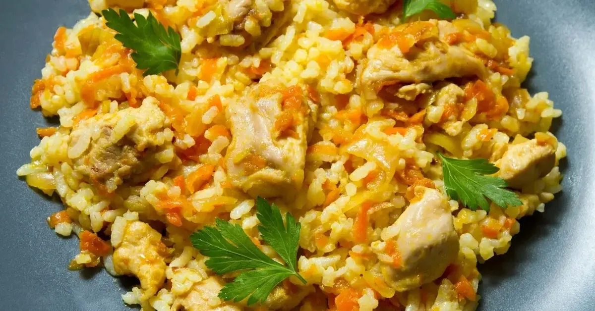 ryz curry z kurczakiem