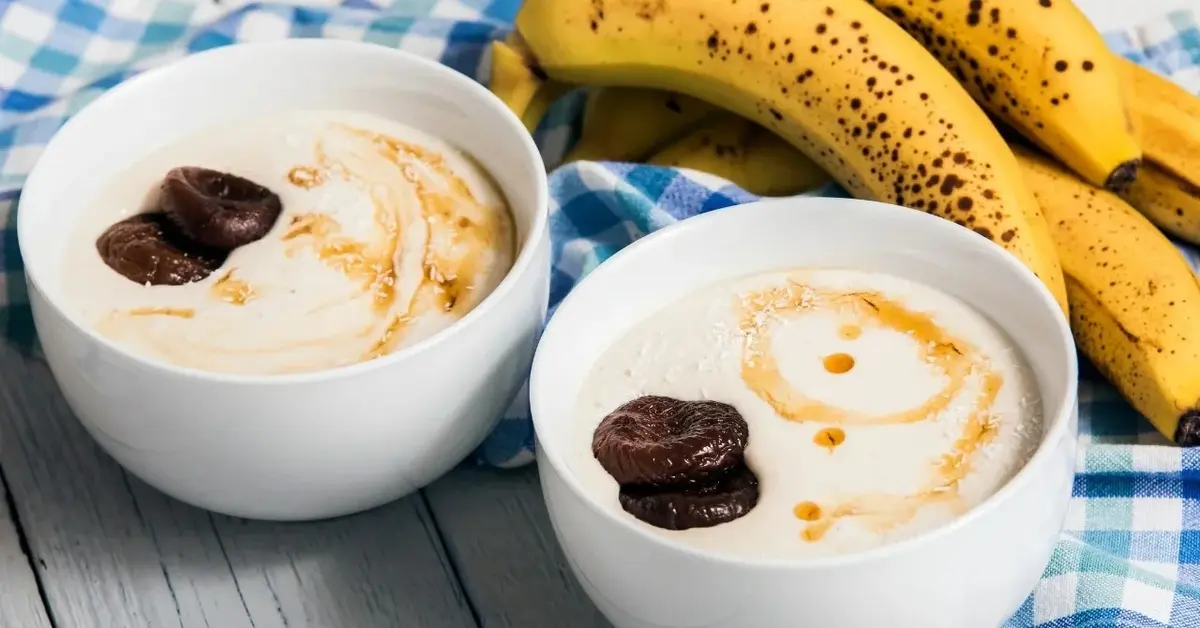 Główne zdjęcie - Deser z bananami: Idealna propozycja dla miłośników słodkości i zdrowia