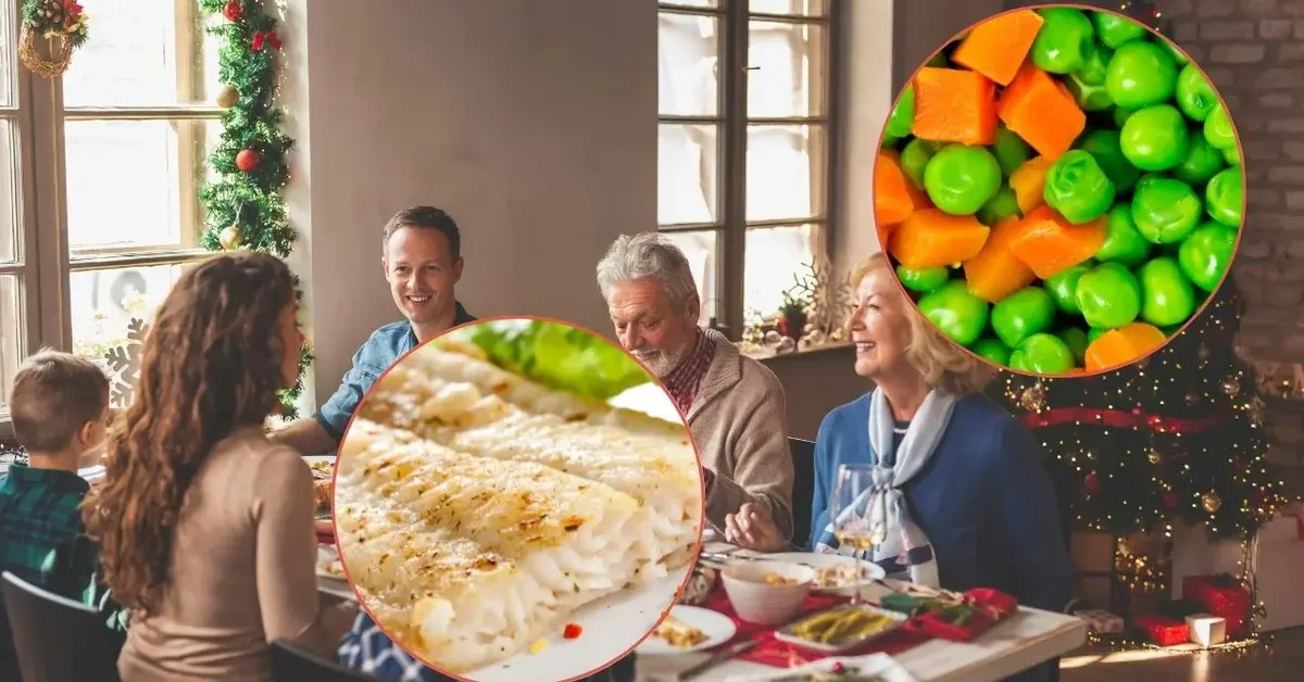 Rodzina je rybę w galarecie na Wigilię.