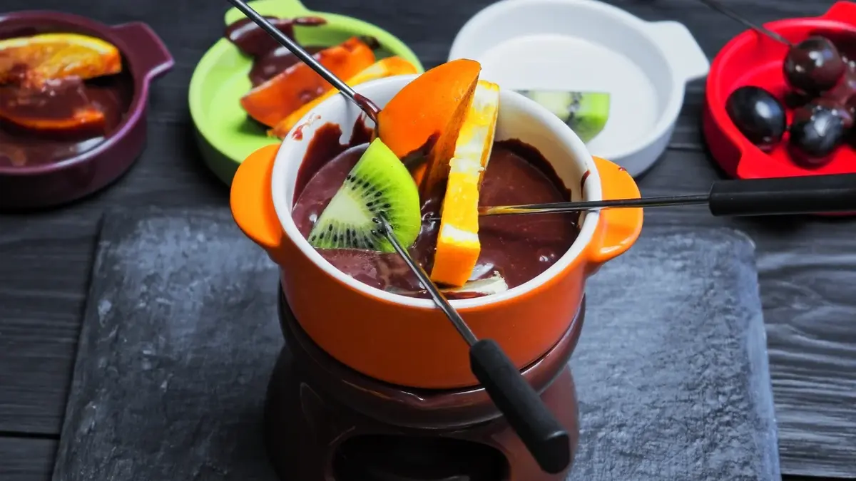 fondue czekoladowe Z owocami 