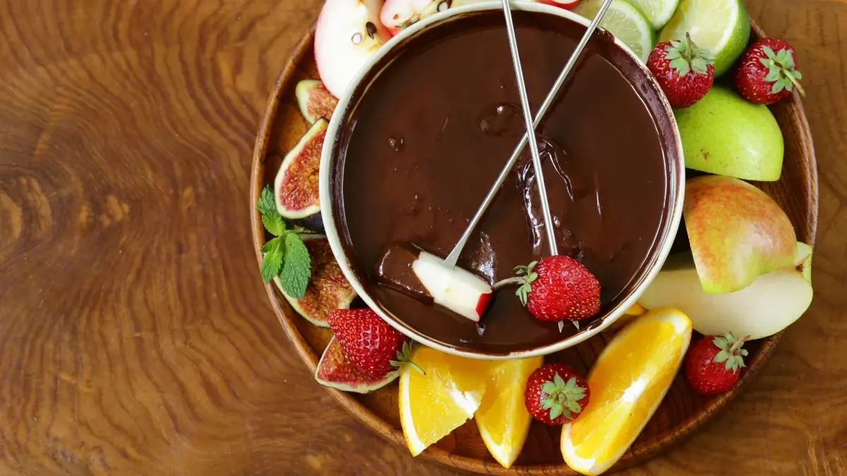 fondue czekoladowe Z owocami 