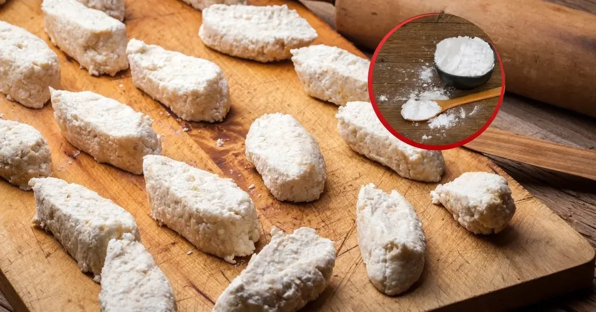 Kluski leniwe z dodatkiem skrobii ziemniaczanej.