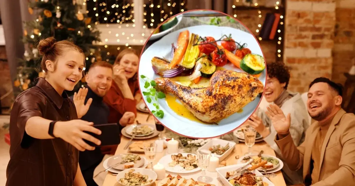 Rodzina spotyka się i je obiad na Boże Narodzenie.