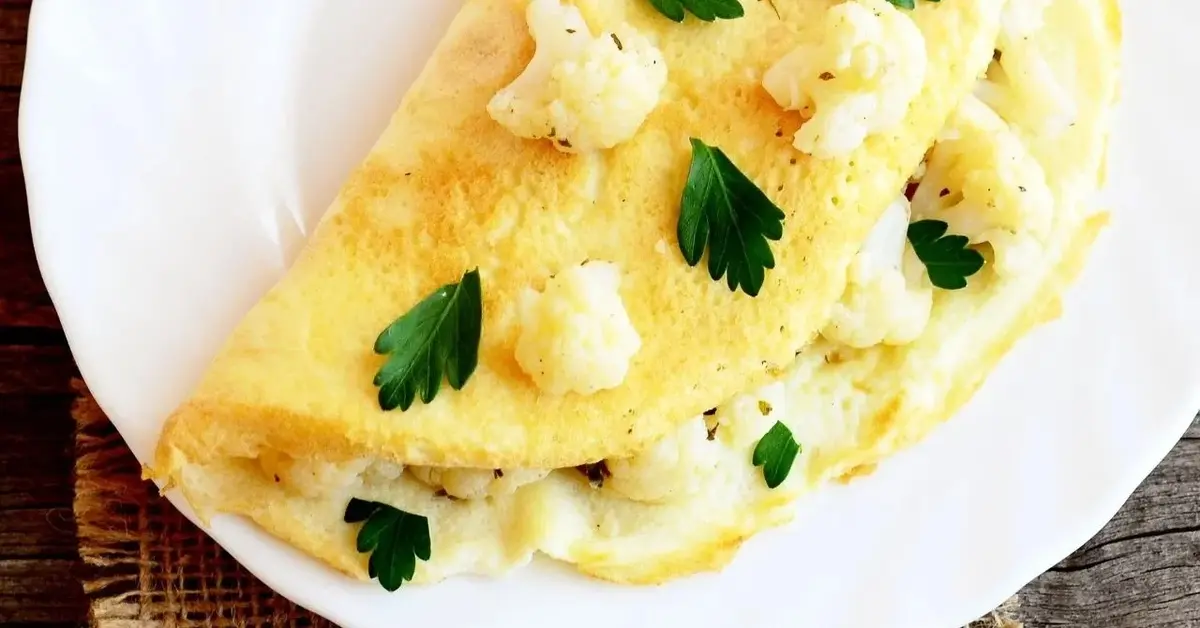 Główne zdjęcie - Jak zrobić idealny omlet z kalafiorem? Obłędny smak na letni obiad