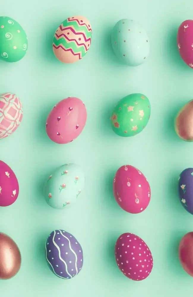 Jajka wielkanocne w różnych wzorach i