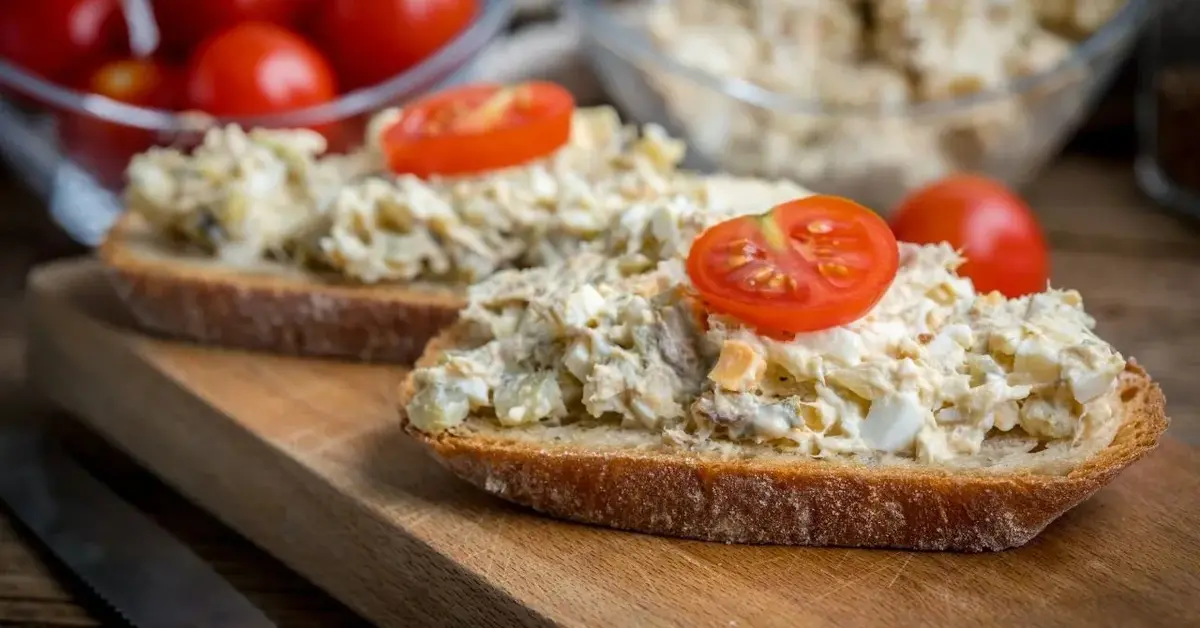 Pasta kanapkowa z makreli