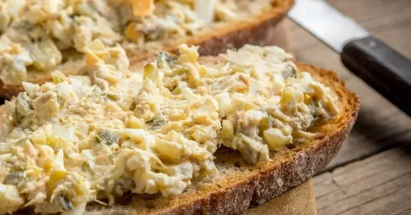 Pasta kanapkowa z makreli