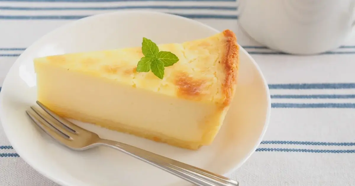 Puszysty sernik bez spodu