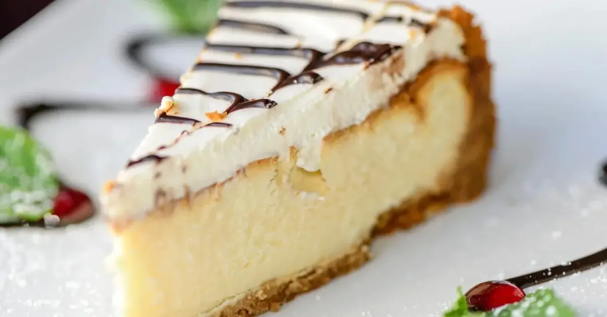 Puszysty sernik bez spodu