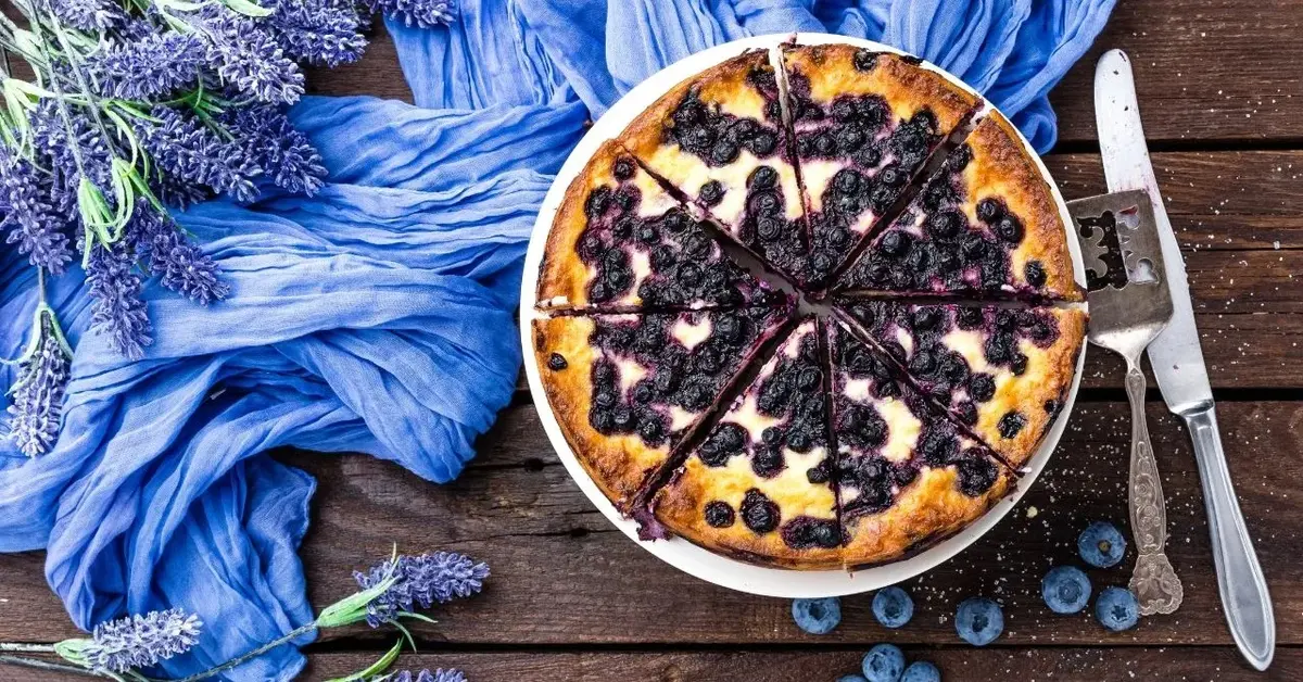 Sernik z borówkami amerykańskimi