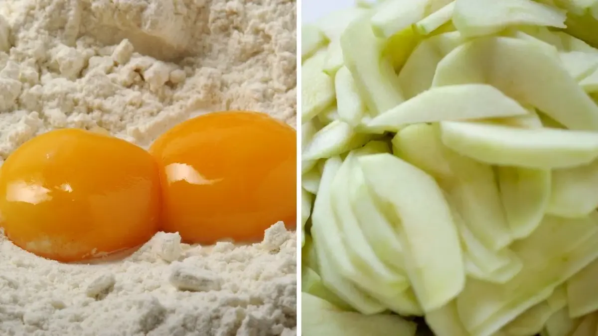 Składniki na szarlotkę tatrzańska - mąka z masłem i żółtkami oraz pokrojone w plasterki jabłka